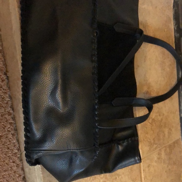 Avon, black, leather and suede tote bag. - Picture 3 of 10